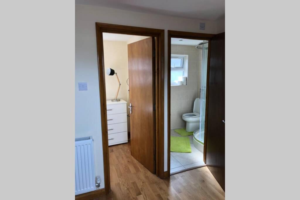 S6 Ensuite Loft Studio Space Londra Esterno foto